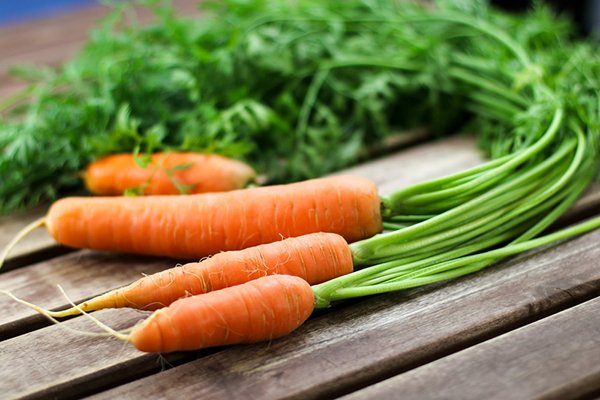Cà rốt là chất bổ sung nhiều vitamin a tốt cho mắt